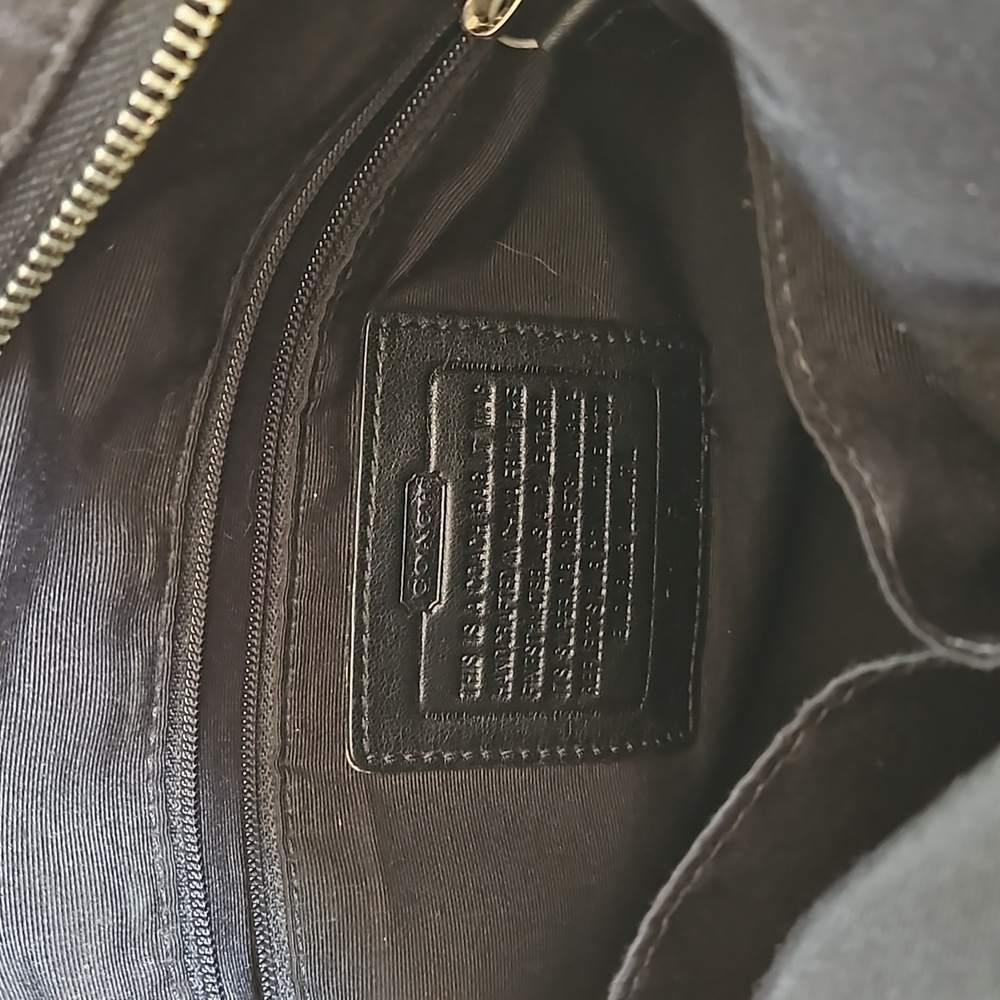 Coach crossbody - Picture 3 of 4